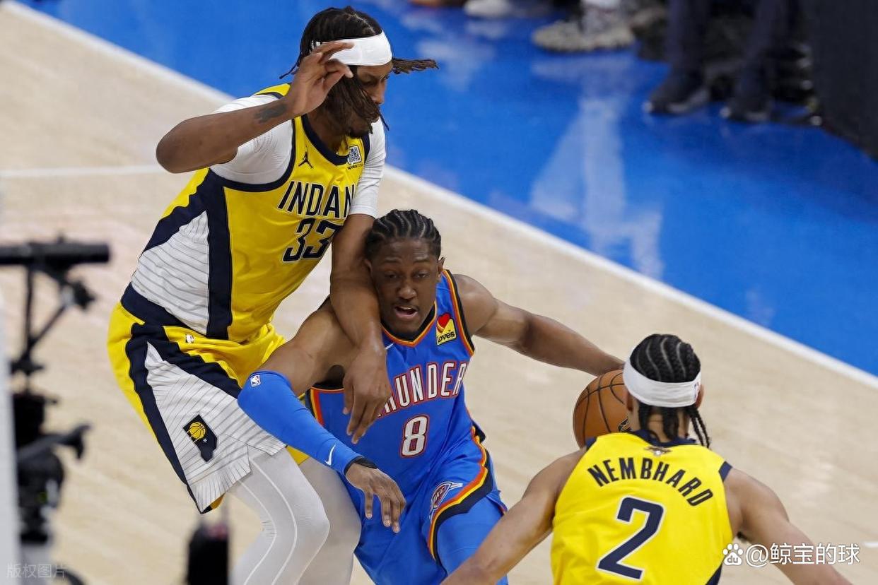 包含尼克斯碾压步行者，布拉德利关键制胜的词条