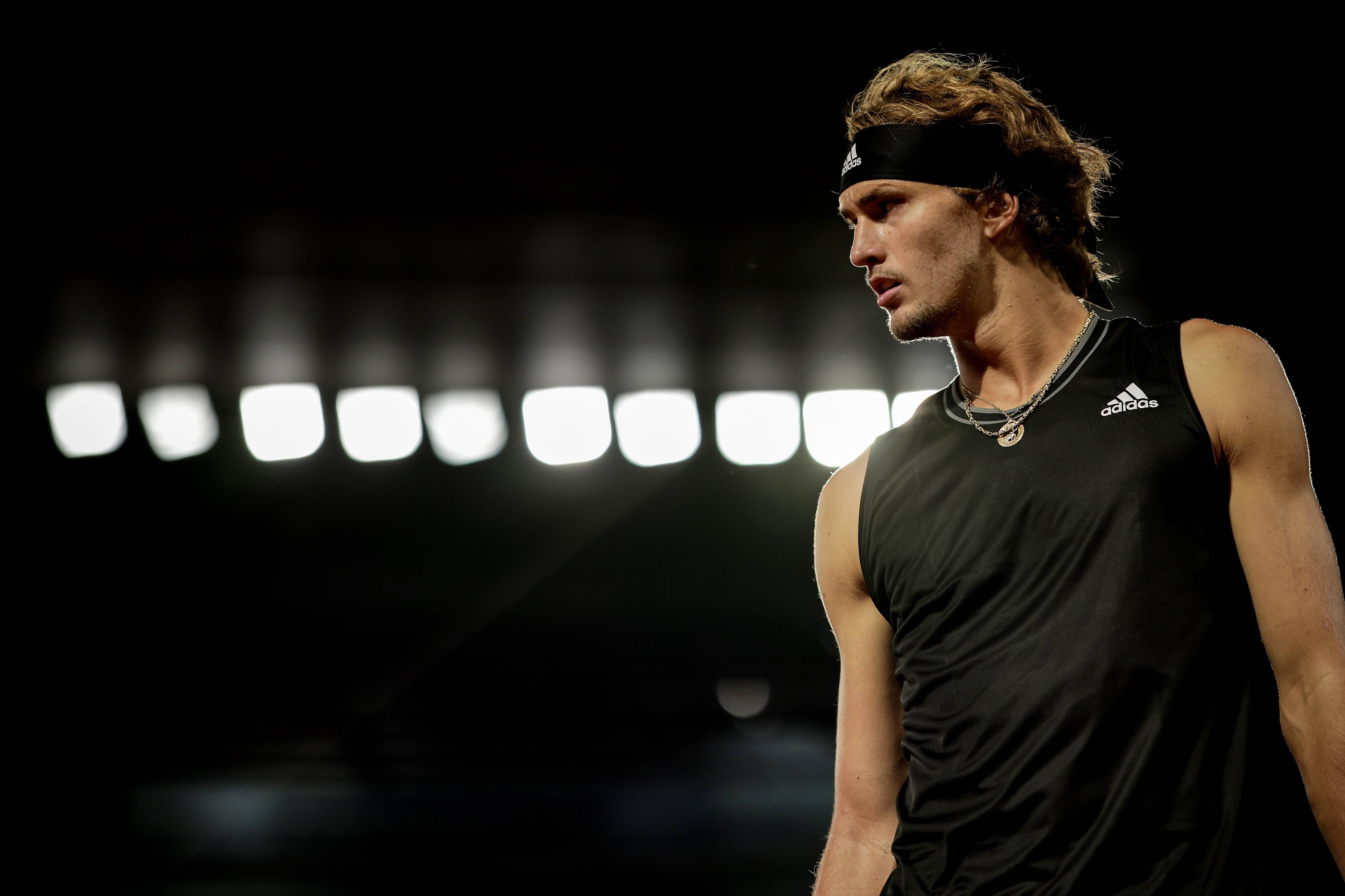 世界网球队完胜法国网球队，兹维列夫一己之力扛起全队