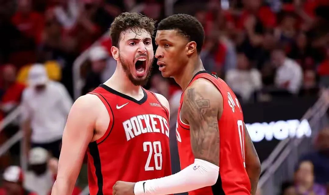 火箭力克76人，巴图姆关键制胜