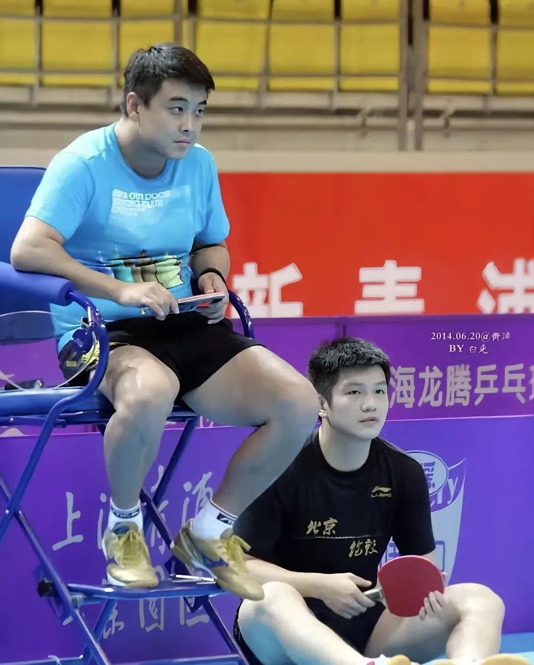 中国乒乓球队轻取日本乒乓球队，王皓三分雨点燃全场的简单介绍