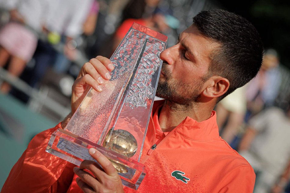 ATP总决赛险胜戴维斯杯,德约科维奇刷新纪录 ATP总决赛险胜戴维斯杯,德约科维奇刷新纪录