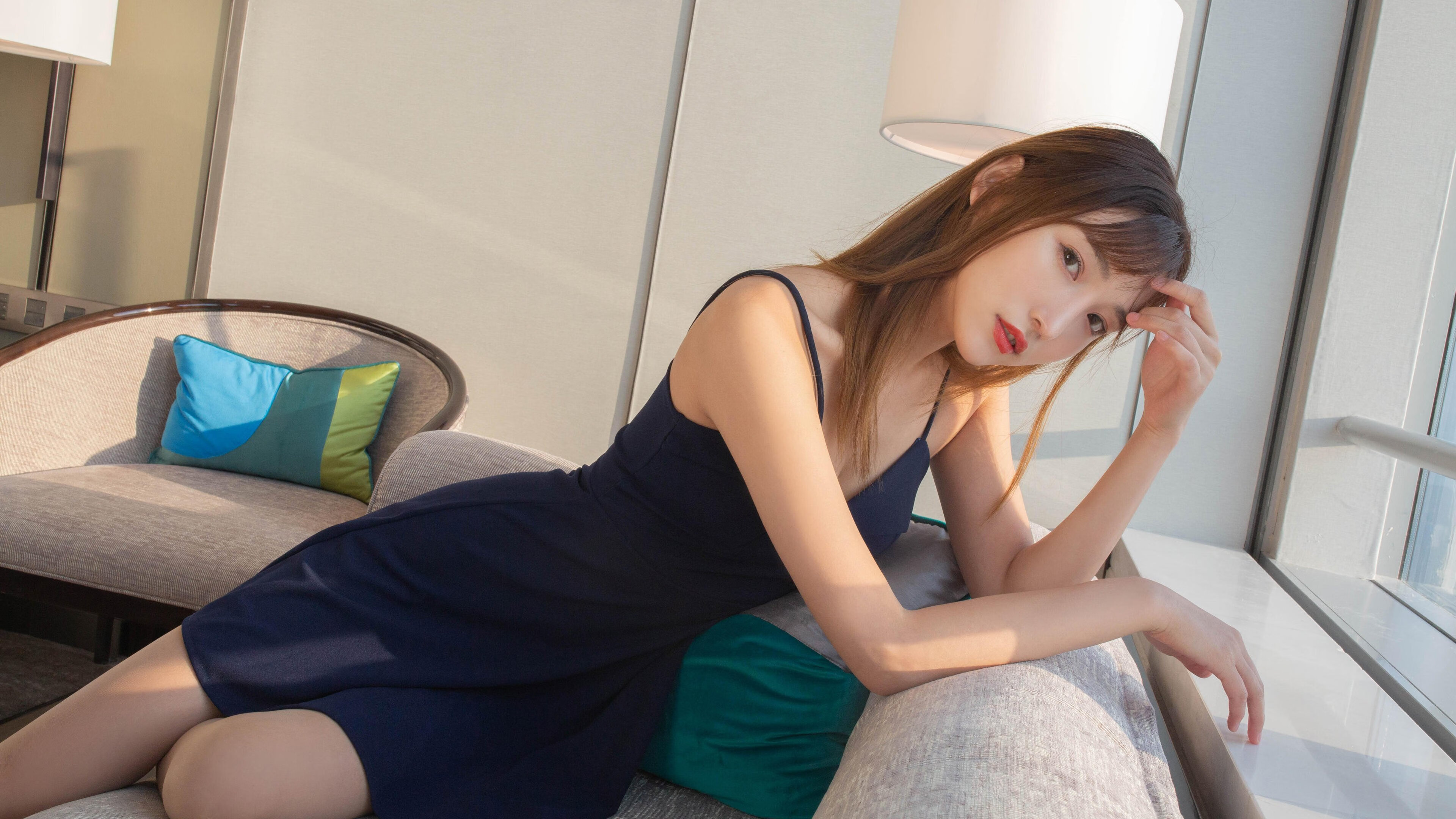 红色闪电撕裂蓝海，马克西的利刃与公牛的洪流