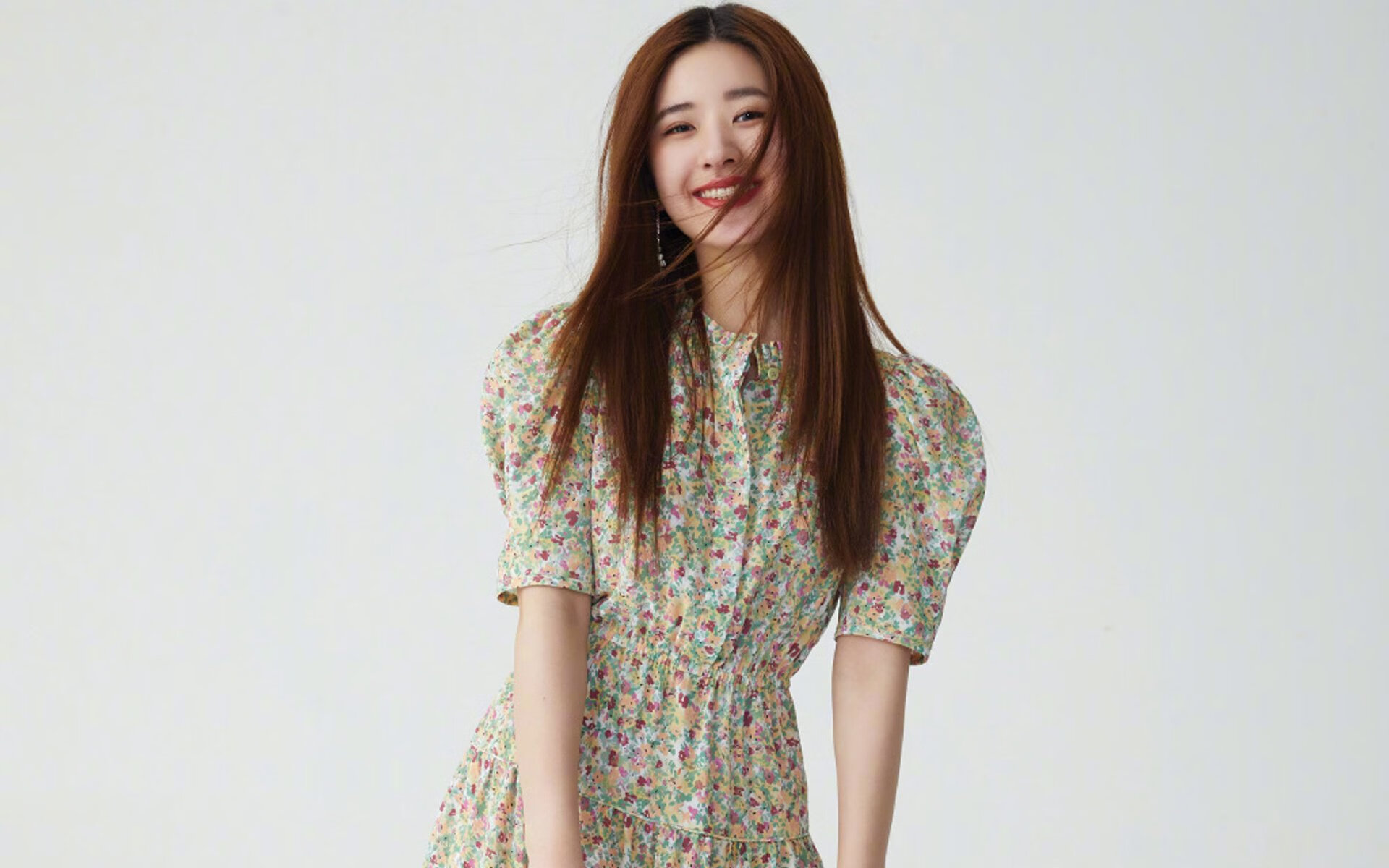 英格拉姆关键时刻一锤定音，湖人队力克深圳队赢得跨洲对决