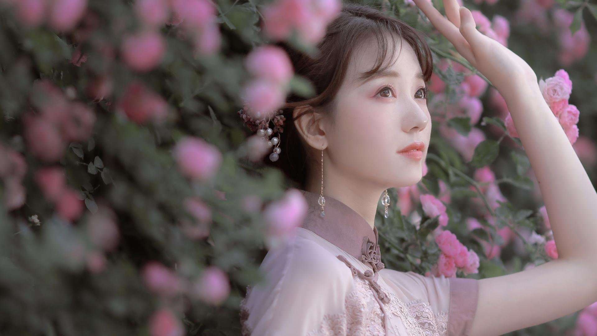 当足球轰鸣驶入F1赛道，弗拉霍维奇的伊莫拉制胜夜